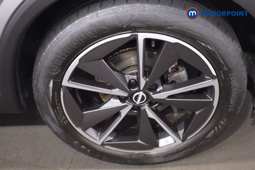Nissan Qashqai Tekna Manual Petrol SUV - Stock Number (1589453) - 25th supplementary image