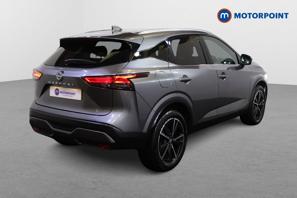 Nissan Qashqai Tekna Manual Petrol SUV - Stock Number (1589453) - Drivers side rear corner
