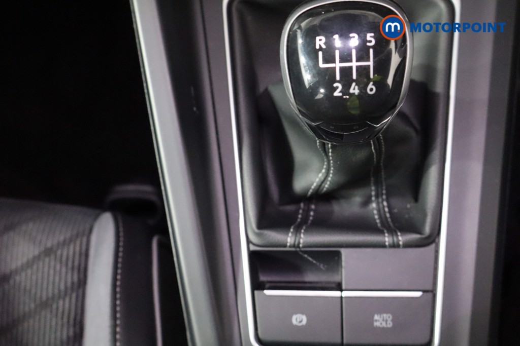 Volkswagen Golf R-Line Manual Petrol Hatchback - Stock Number (1589494) - 14th supplementary image