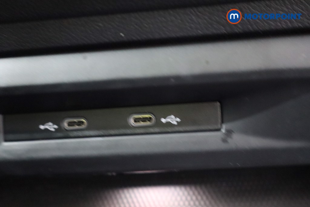 Volkswagen Golf R-Line Manual Petrol Hatchback - Stock Number (1589494) - 20th supplementary image