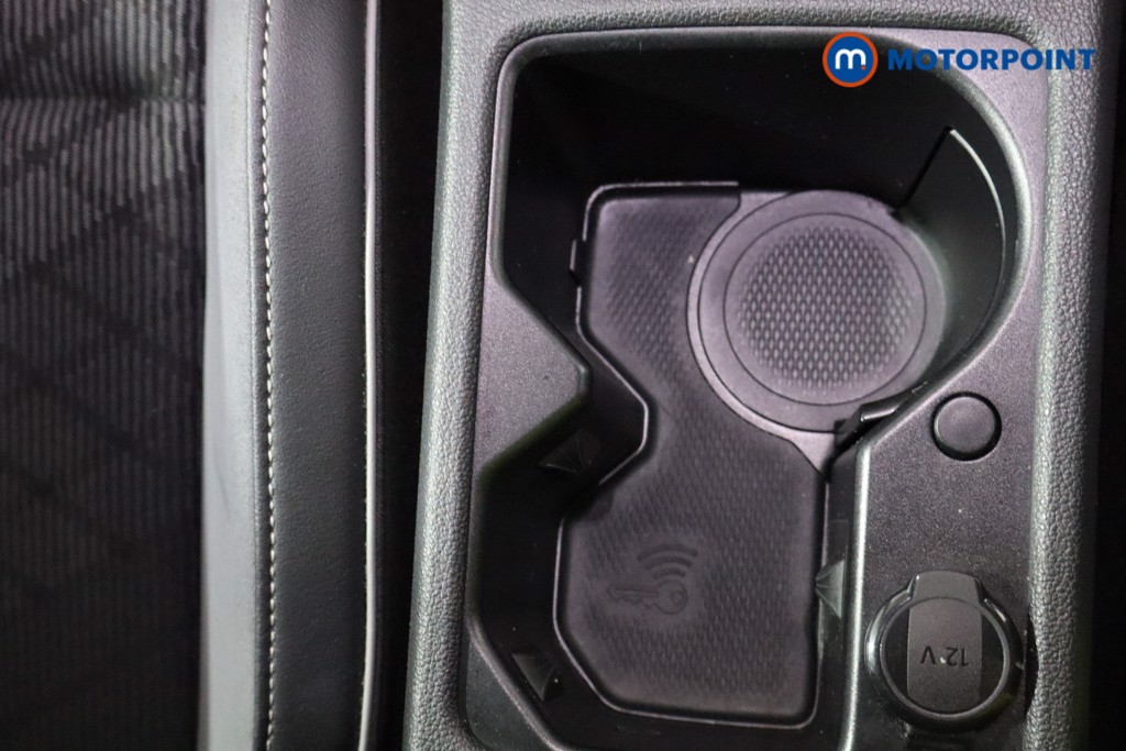 Volkswagen Golf R-Line Manual Petrol Hatchback - Stock Number (1589494) - 21st supplementary image