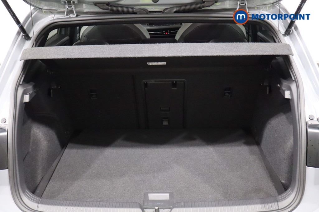 Volkswagen Golf R-Line Manual Petrol Hatchback - Stock Number (1589494) - 35th supplementary image