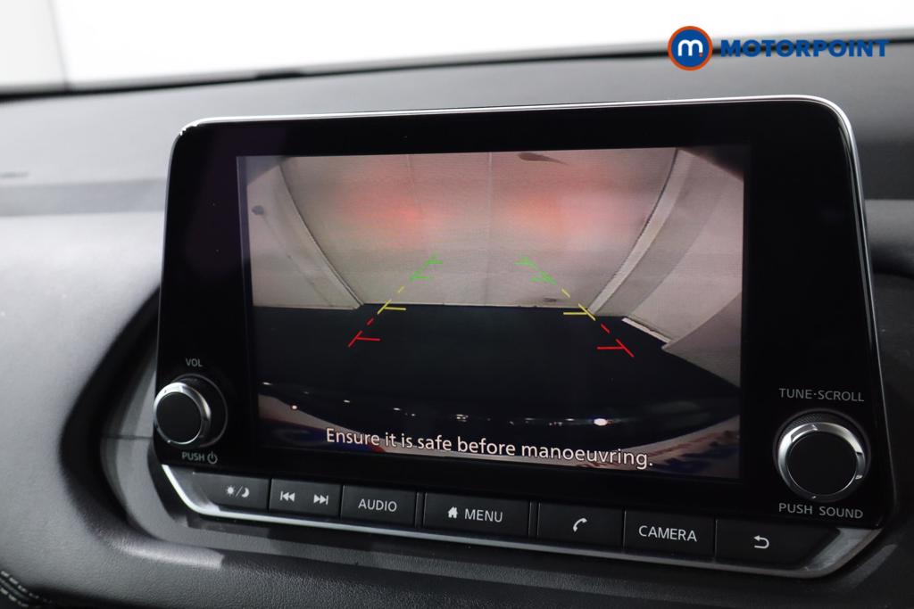 Nissan Qashqai Acenta Premium Automatic Petrol SUV - Stock Number (1589559) - 9th supplementary image