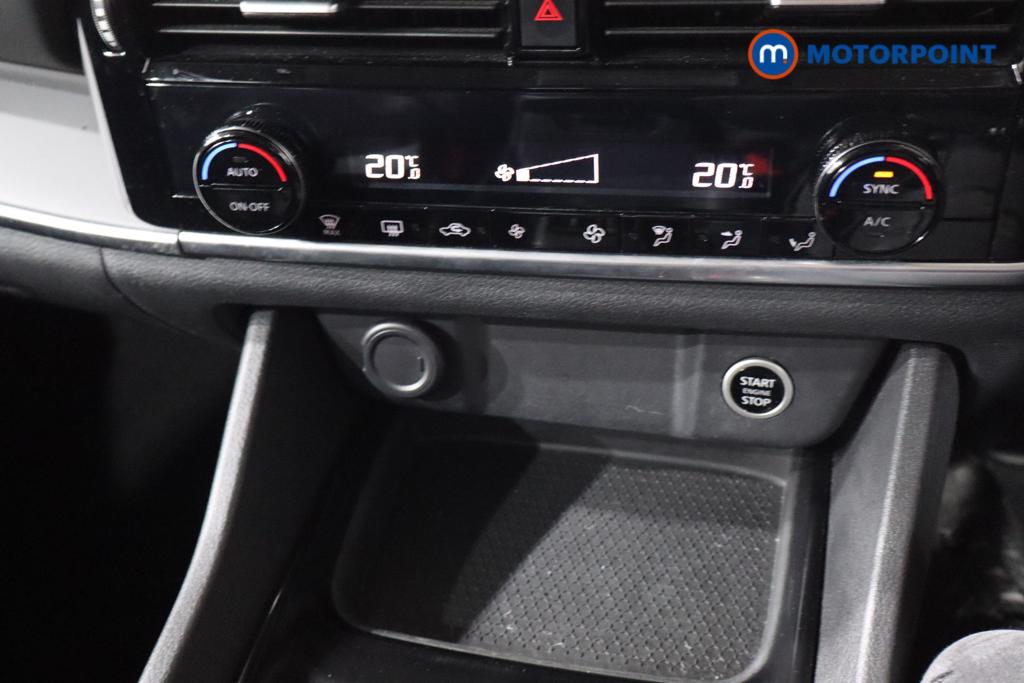Nissan Qashqai Acenta Premium Automatic Petrol SUV - Stock Number (1589559) - 12th supplementary image