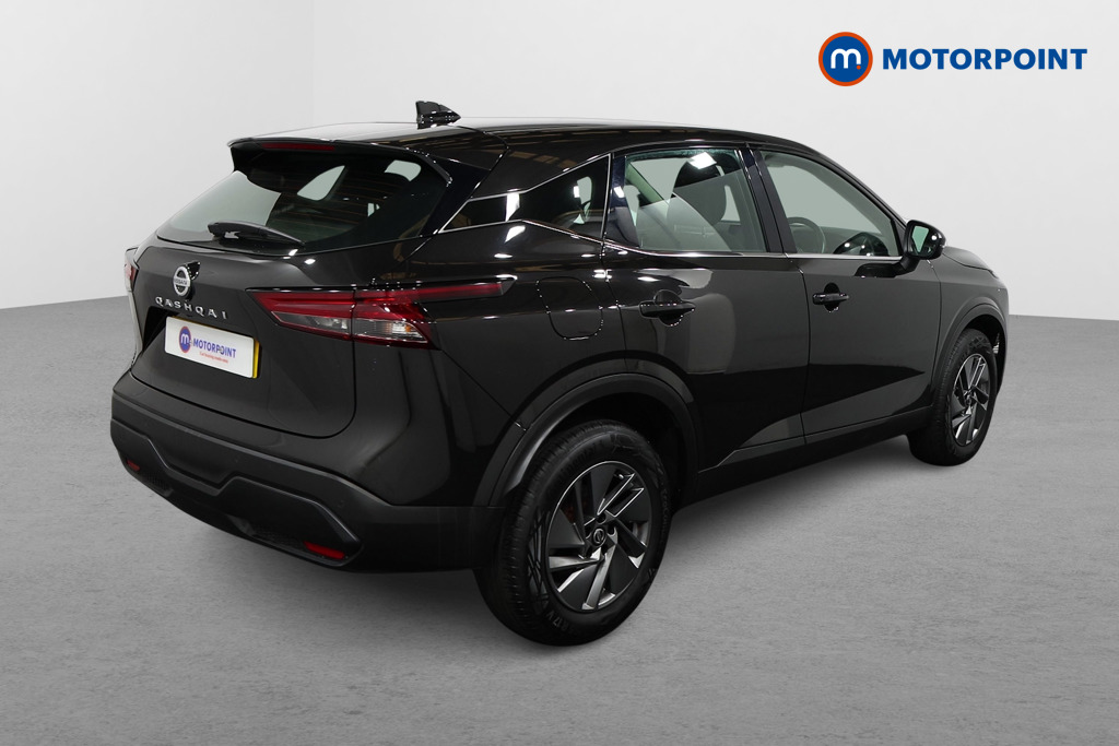 Nissan Qashqai Acenta Premium Automatic Petrol SUV - Stock Number (1589559) - Drivers side rear corner