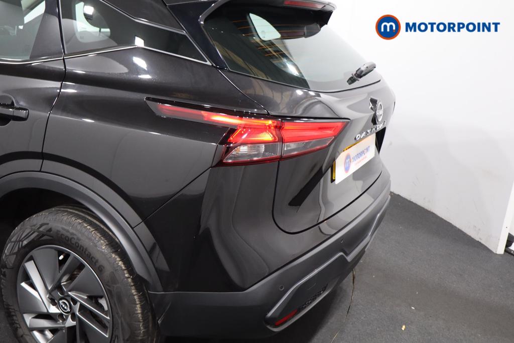 Nissan Qashqai Acenta Premium Automatic Petrol SUV - Stock Number (1589565) - 25th supplementary image