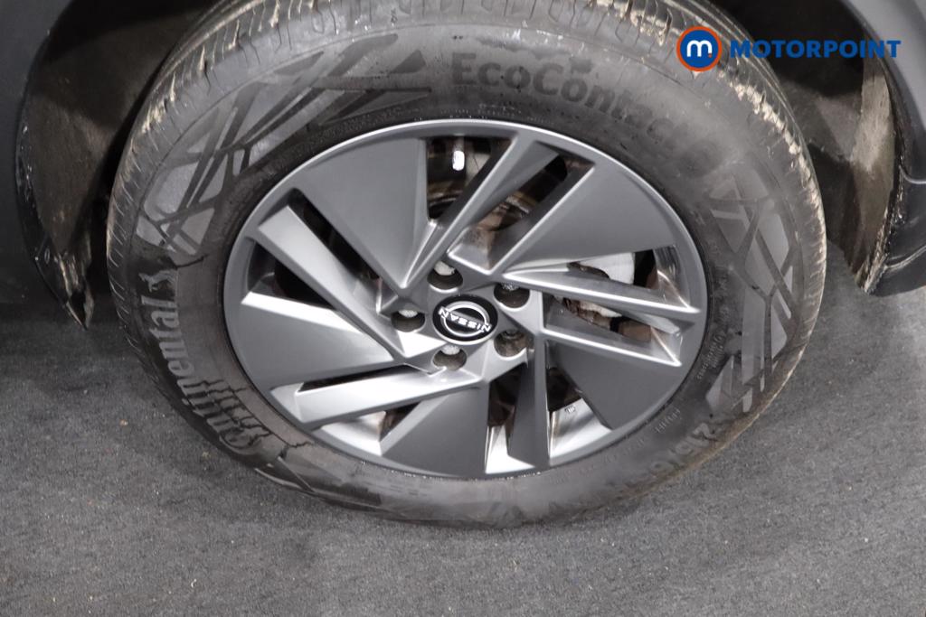 Nissan Qashqai Acenta Premium Automatic Petrol SUV - Stock Number (1589565) - 27th supplementary image