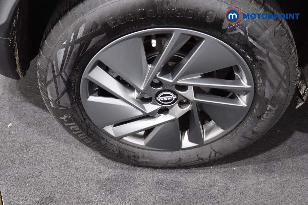 Nissan Qashqai Acenta Premium Automatic Petrol SUV - Stock Number (1589565) - 28th supplementary image