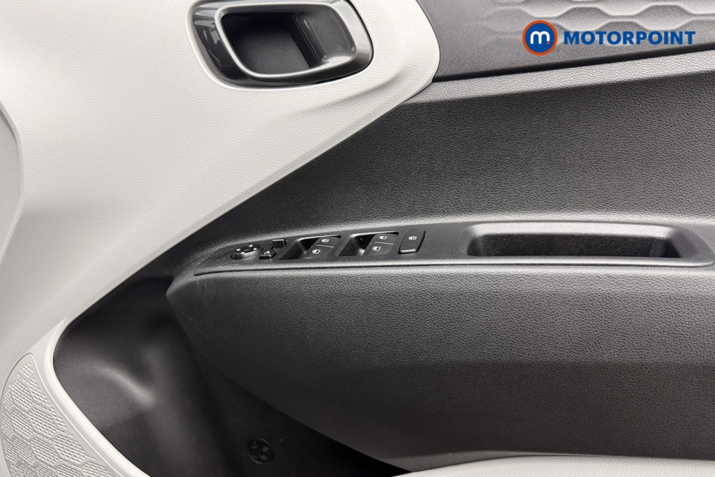 Hyundai I10 Premium Manual Petrol Hatchback - Stock Number (1589579) - 17th supplementary image