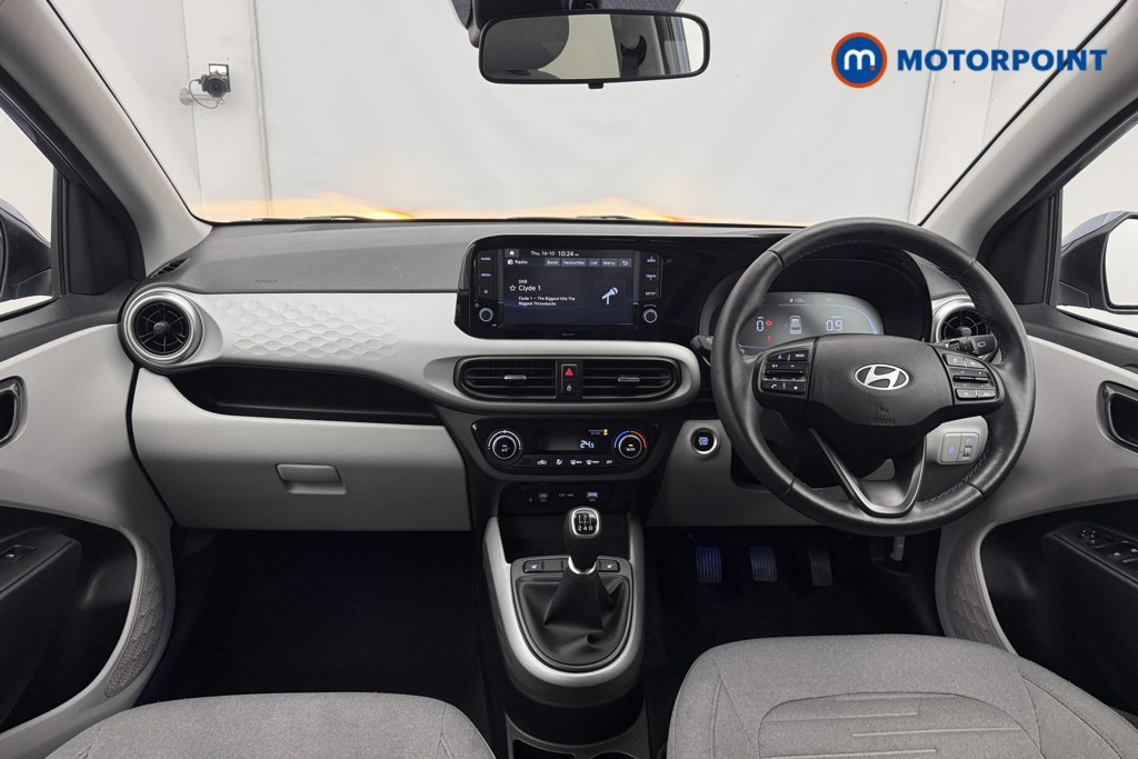 Hyundai I10 Premium Manual Petrol Hatchback - Stock Number (1589579) - 1st supplementary image