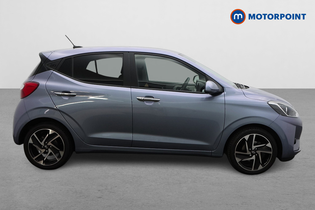 Hyundai I10 Premium Manual Petrol Hatchback - Stock Number (1589579) - Drivers side