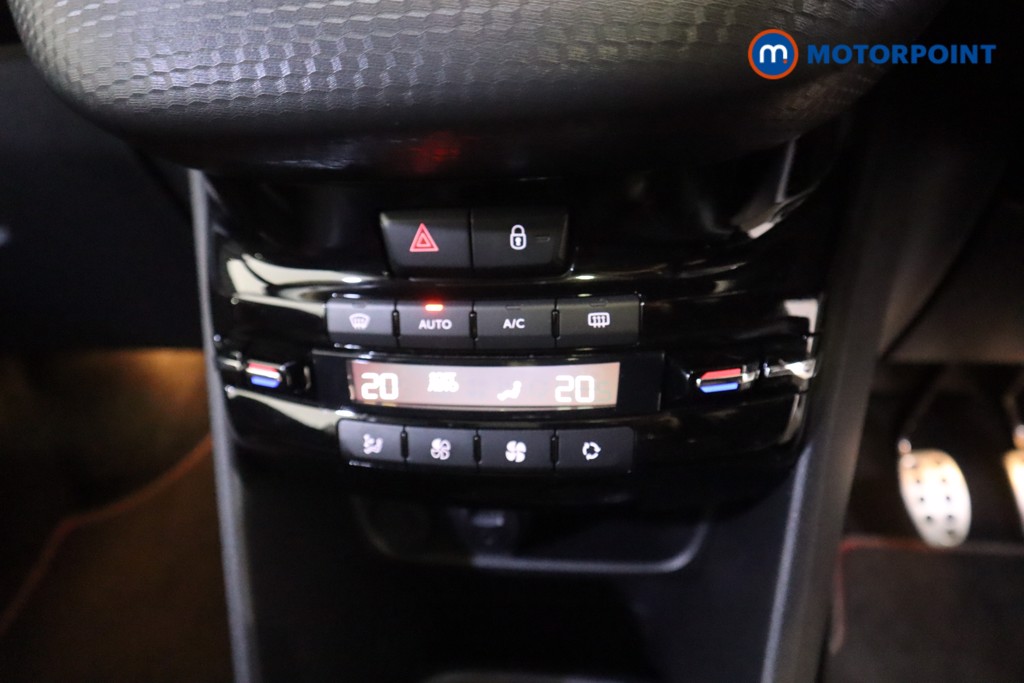 Peugeot 2008 Gt Line Manual Diesel SUV - Stock Number (1589705) - 5th supplementary image