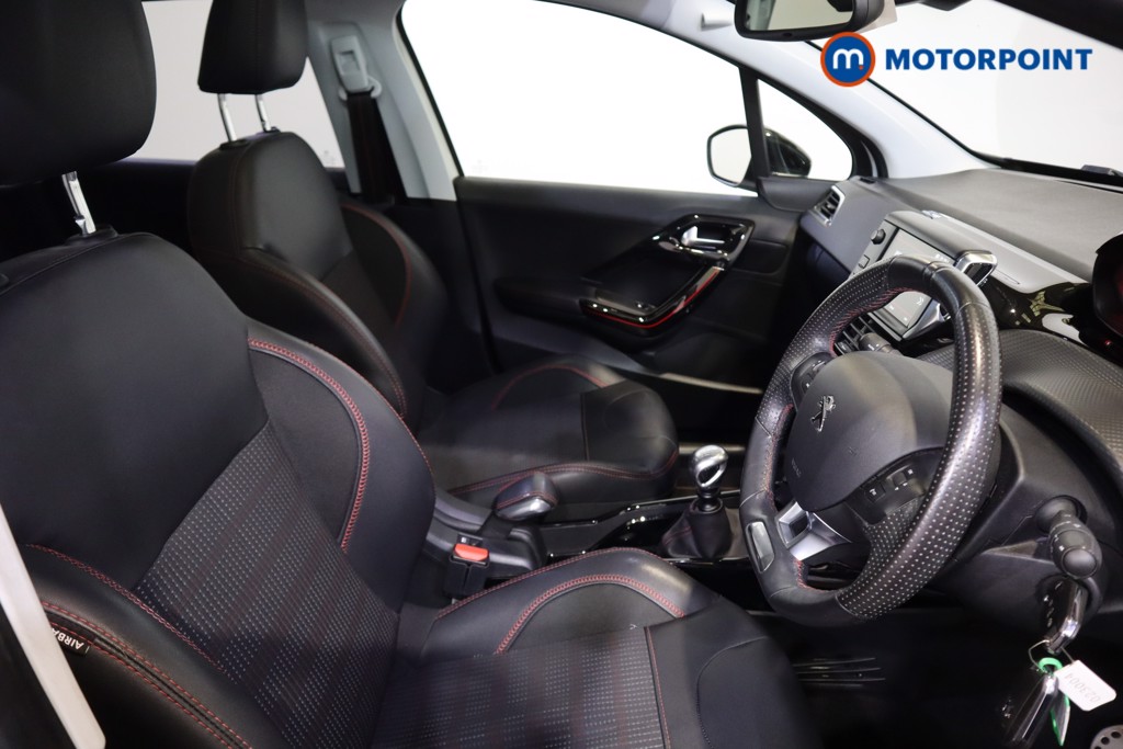 Peugeot 2008 Gt Line Manual Diesel SUV - Stock Number (1589705) - 17th supplementary image