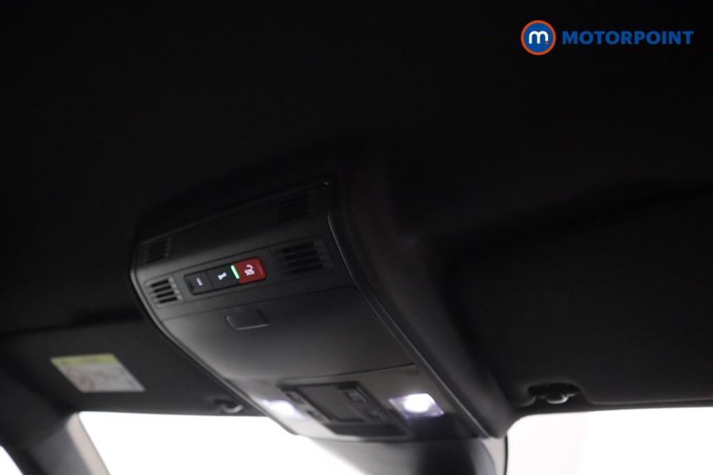 Volkswagen Polo R-Line Manual Petrol Hatchback - Stock Number (1589712) - 8th supplementary image