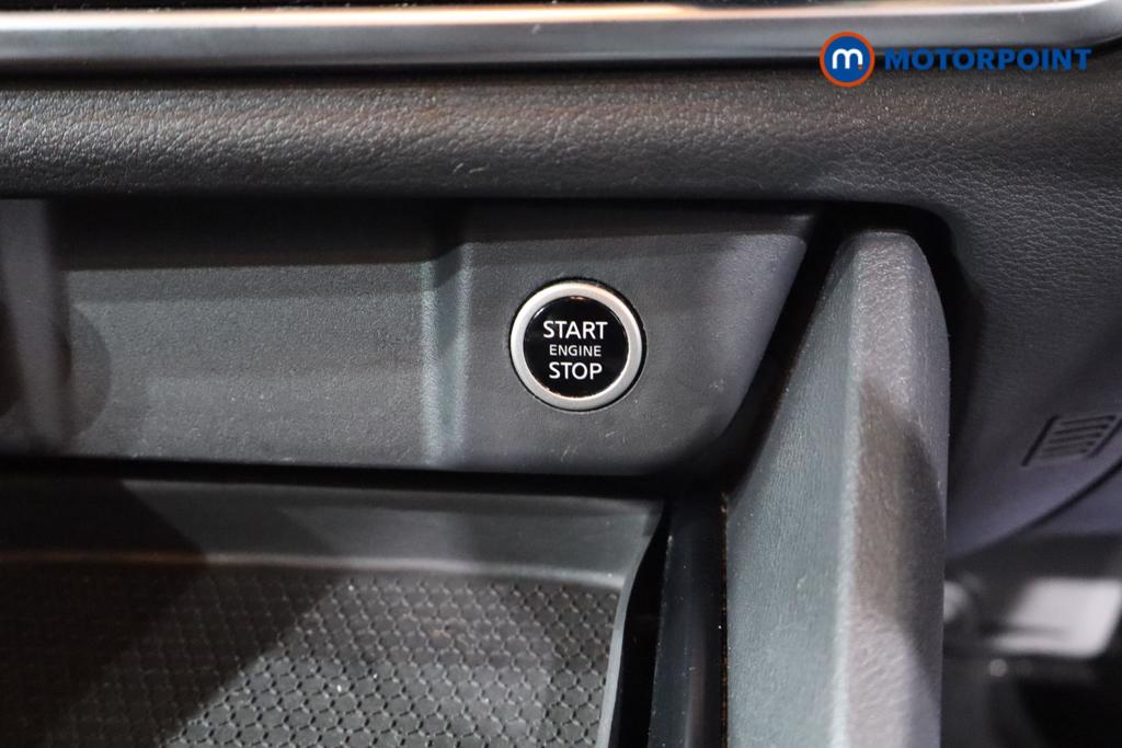 Nissan Qashqai Acenta Premium Automatic Petrol SUV - Stock Number (1589725) - 11th supplementary image