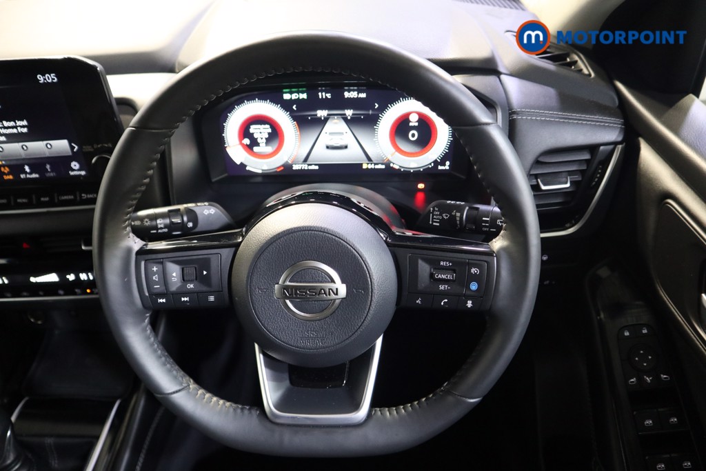 Nissan Qashqai Premiere Edition Manual Petrol SUV - Stock Number (1541644) - 2nd supplementary image