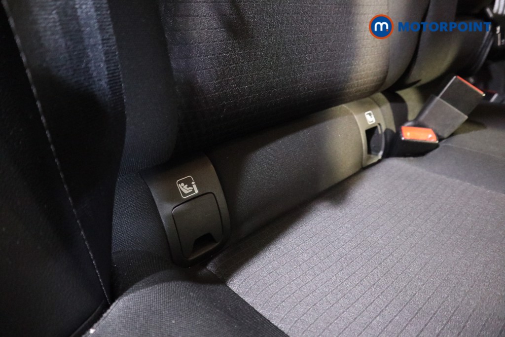 Nissan Qashqai Premiere Edition Manual Petrol SUV - Stock Number (1541644) - 15th supplementary image