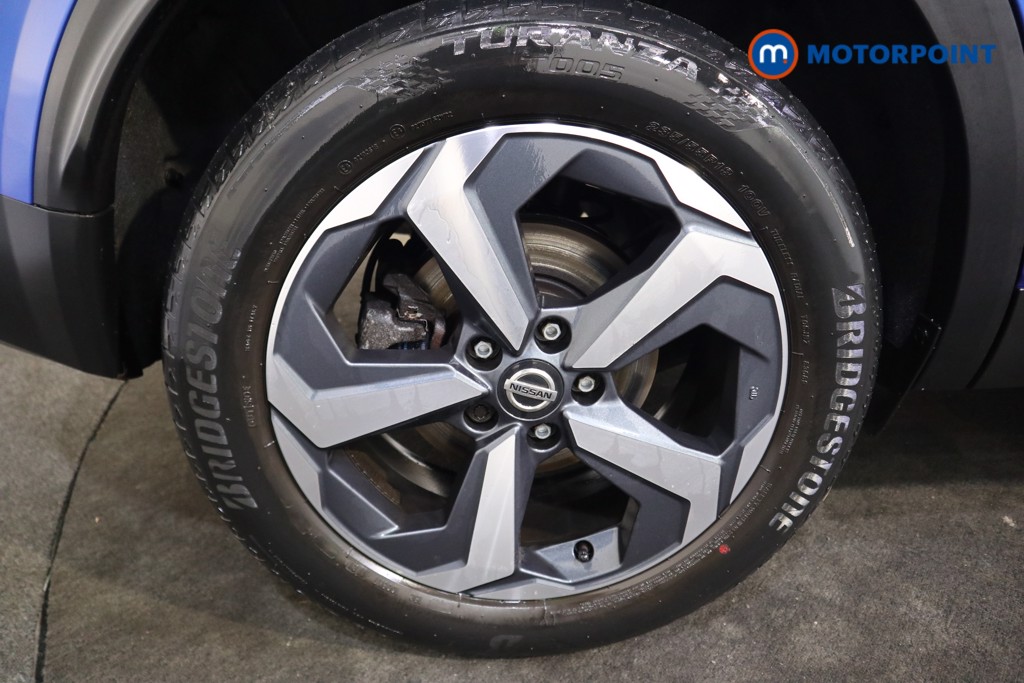 Nissan Qashqai Premiere Edition Manual Petrol SUV - Stock Number (1541644) - 19th supplementary image