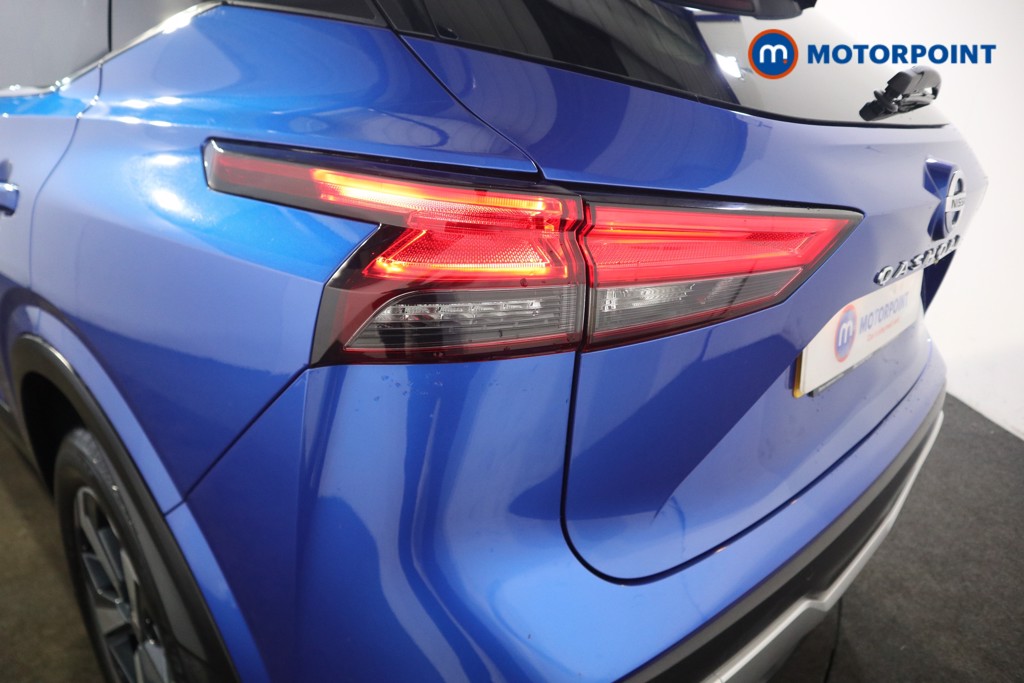 Nissan Qashqai Premiere Edition Manual Petrol SUV - Stock Number (1541644) - 25th supplementary image