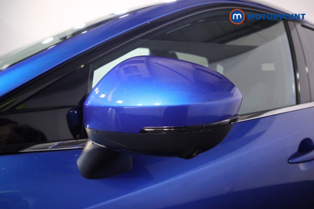 Nissan Qashqai Premiere Edition Manual Petrol SUV - Stock Number (1541644) - 30th supplementary image