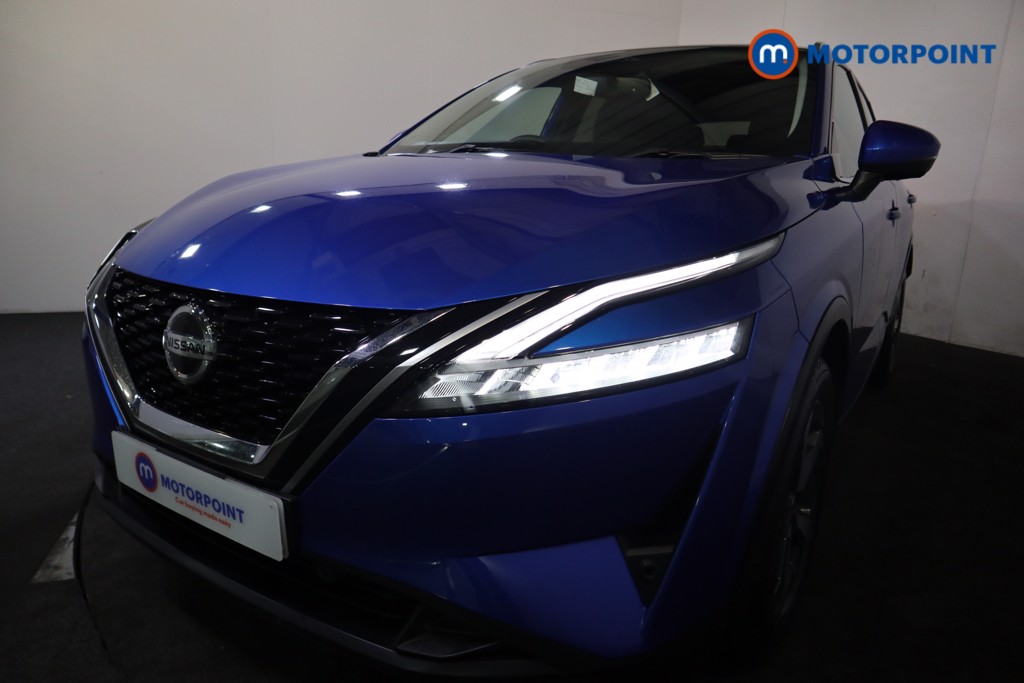 Nissan Qashqai Premiere Edition Manual Petrol SUV - Stock Number (1541644) - 32nd supplementary image