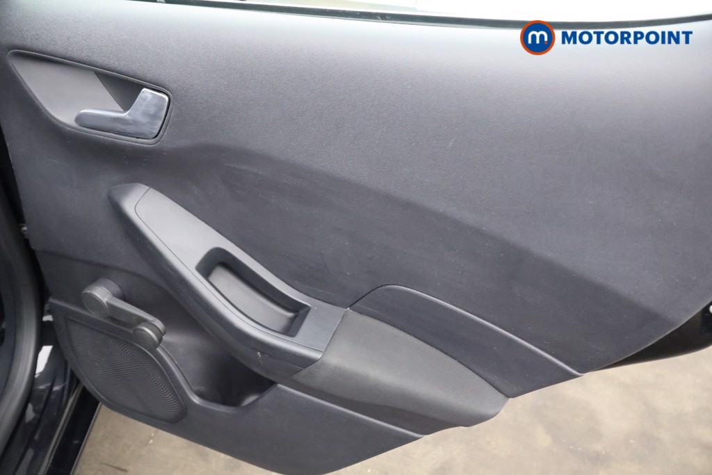 Ford Fiesta Zetec Manual Petrol Hatchback - Stock Number (1566645) - 17th supplementary image