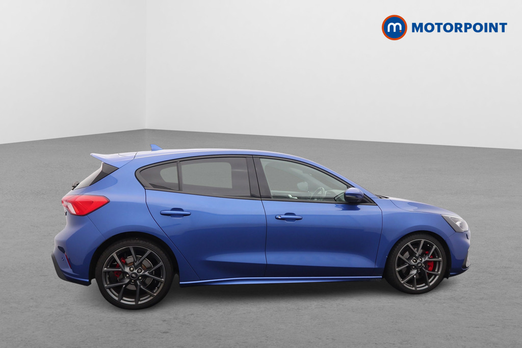 Ford Focus ST Manual Diesel Hatchback - Stock Number (1566769) - Drivers side front corner