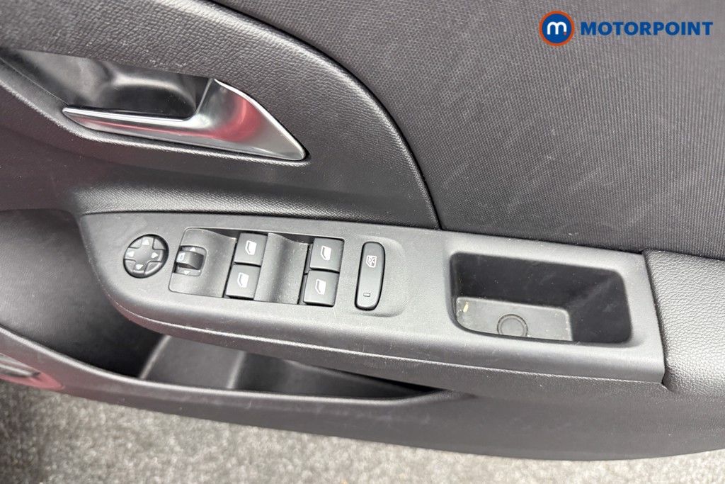 Vauxhall Corsa Design Manual Petrol Hatchback - Stock Number (1577447) - 13th supplementary image