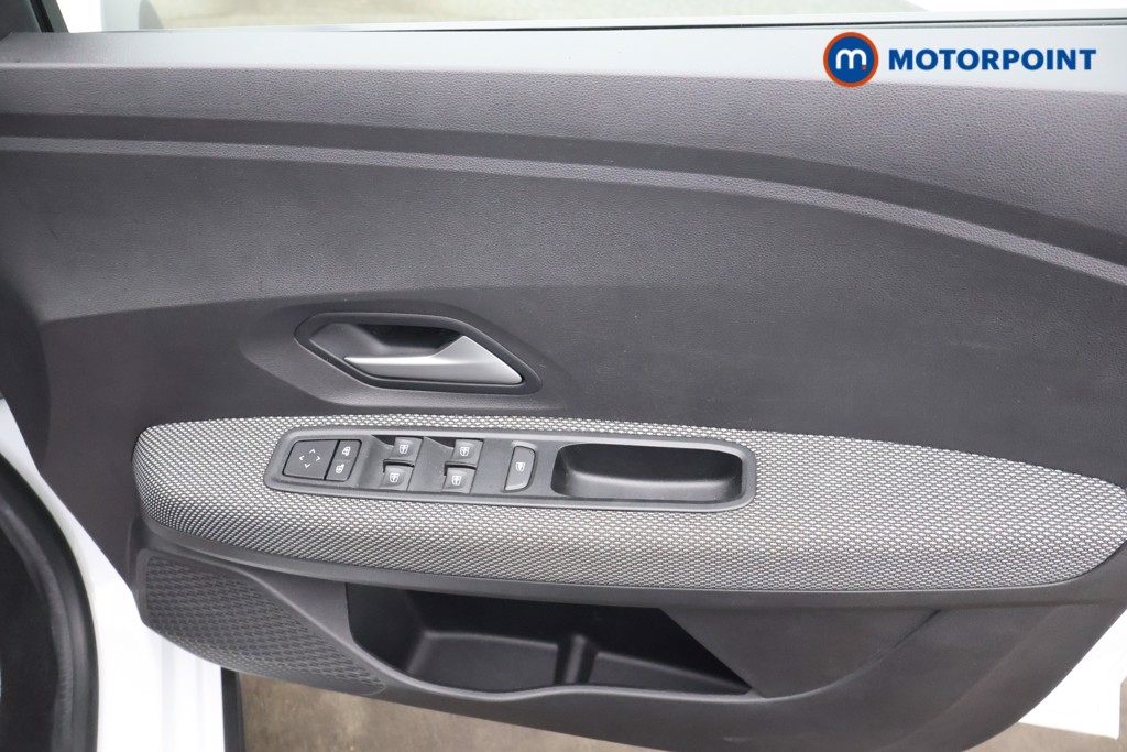 Dacia Jogger Expression Manual Petrol People Carrier - Stock Number (1580317) - 12th supplementary image