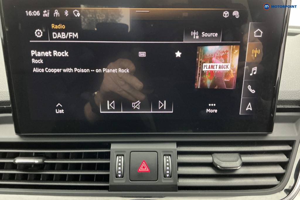 Audi Q5 S Line Automatic Diesel SUV - Stock Number (1581492) - 2nd supplementary image