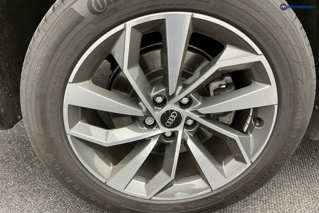 Audi Q5 S Line Automatic Diesel SUV - Stock Number (1581492) - 35th supplementary image