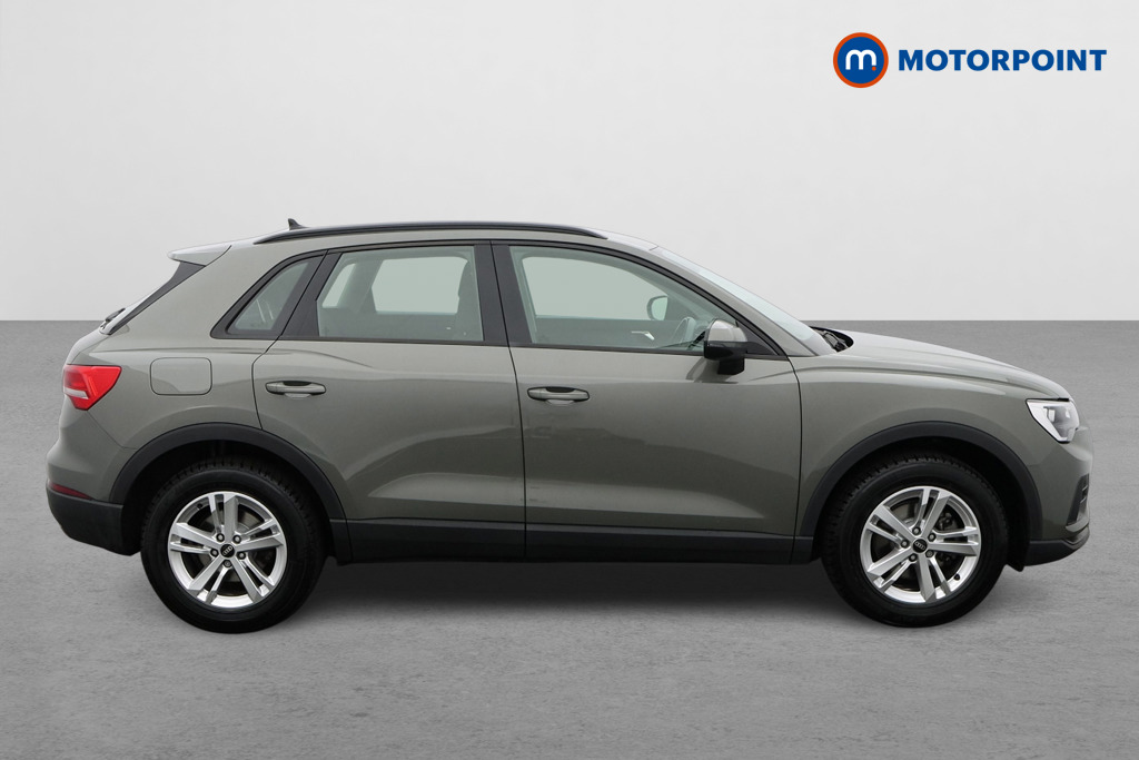 Audi Q3 Technik Automatic Petrol SUV - Stock Number (1581543) - Drivers side