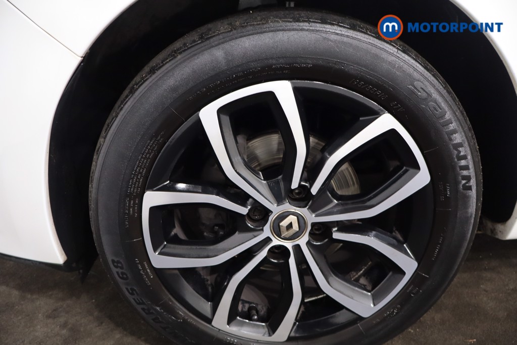 Renault Clio Play Manual Petrol Hatchback - Stock Number (1581612) - 11th supplementary image