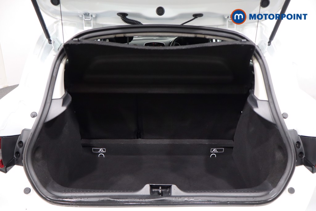 Renault Clio Play Manual Petrol Hatchback - Stock Number (1581612) - 36th supplementary image