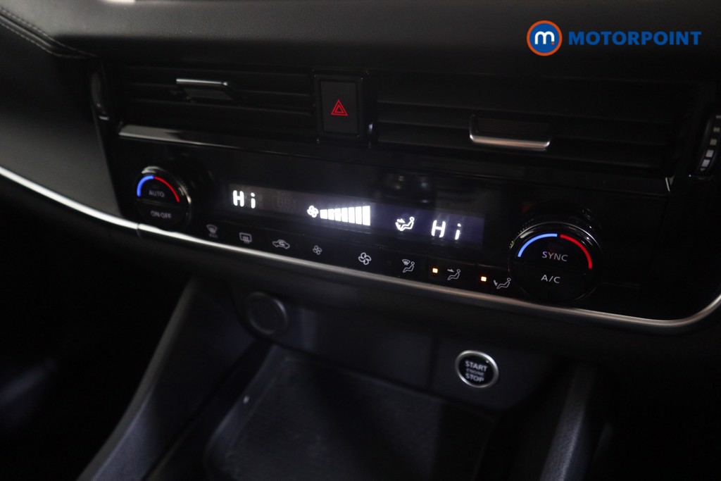 Nissan Qashqai Acenta Premium Manual Petrol SUV - Stock Number (1581914) - 7th supplementary image