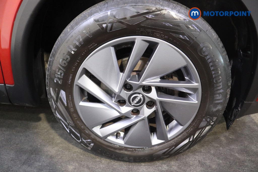 Nissan Qashqai Acenta Premium Manual Petrol SUV - Stock Number (1581914) - 19th supplementary image