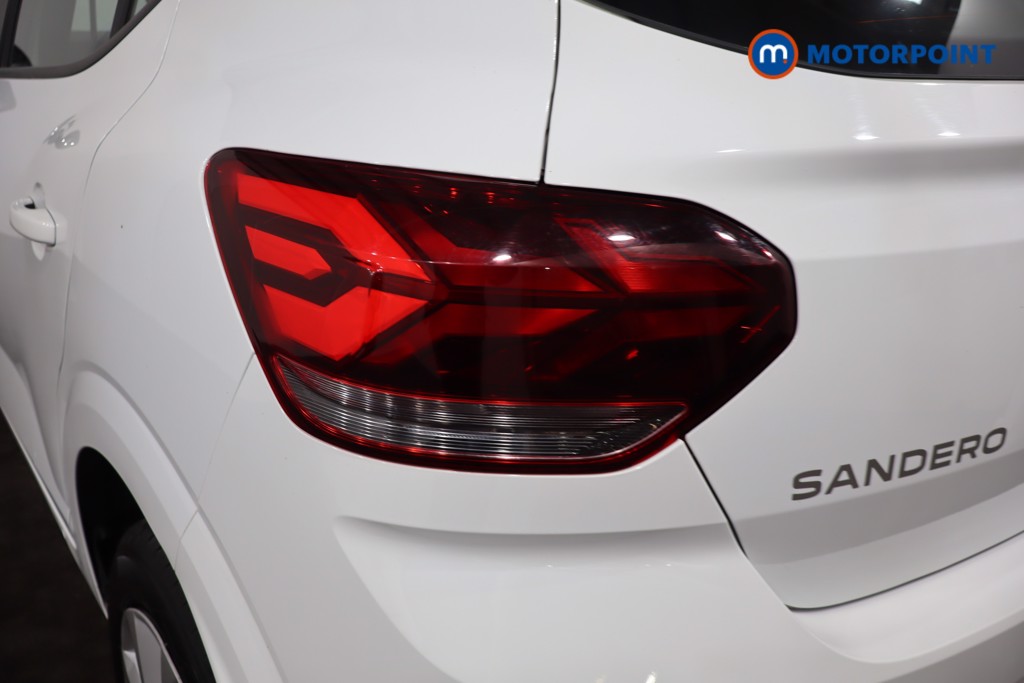 Dacia Sandero Expression Automatic Petrol Hatchback - Stock Number (1582560) - 33rd supplementary image
