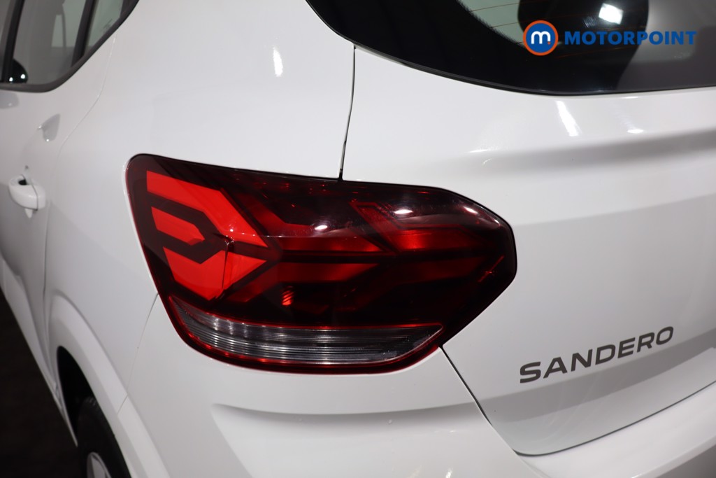 Dacia Sandero Expression Automatic Petrol Hatchback - Stock Number (1582563) - 31st supplementary image
