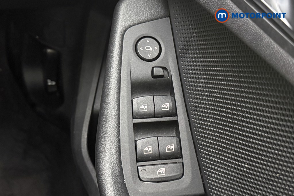 BMW 1 Series SE Automatic Petrol Hatchback - Stock Number (1582784) - 33rd supplementary image