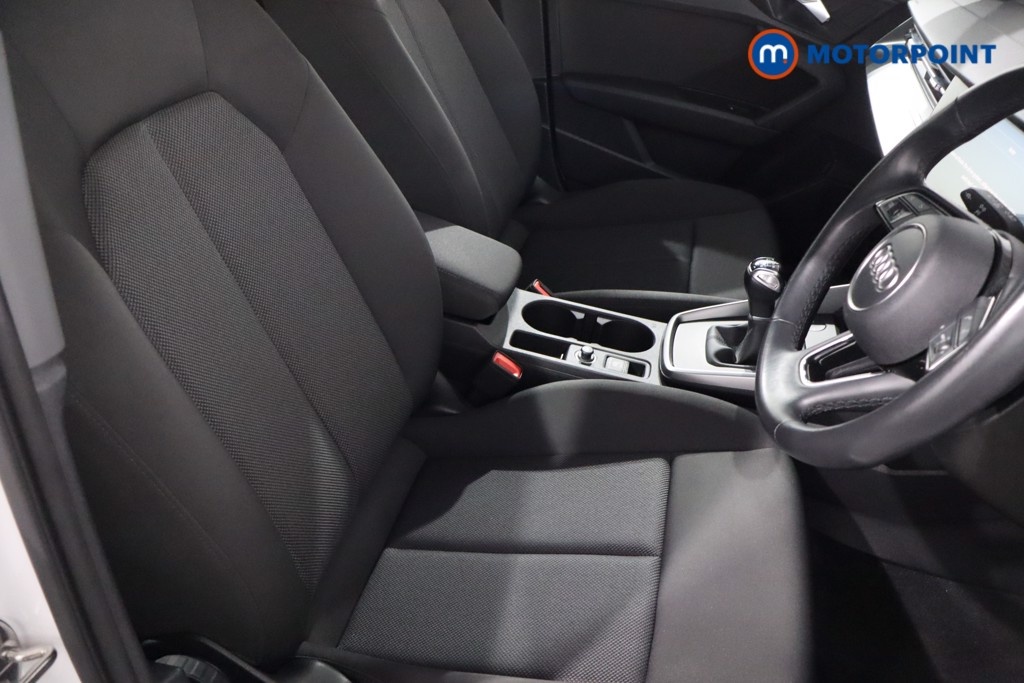 Audi A3 Technik Manual Petrol Hatchback - Stock Number (1582811) - 26th supplementary image