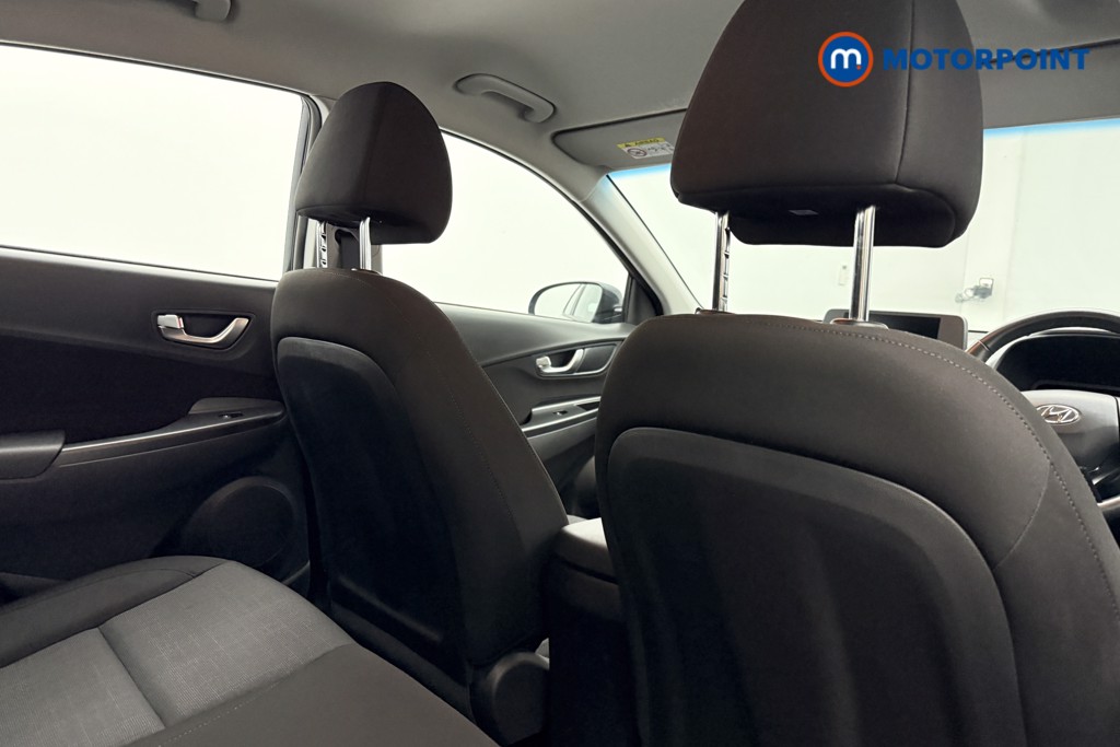 Hyundai Kona Se Connect Manual Petrol SUV - Stock Number (1583020) - 9th supplementary image