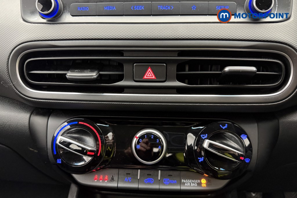 Hyundai Kona Se Connect Manual Petrol SUV - Stock Number (1583020) - 18th supplementary image