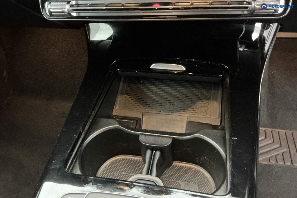 Mercedes-Benz A Class Amg Line Automatic Petrol Plug-In Hybrid Hatchback - Stock Number (1583075) - 16th supplementary image