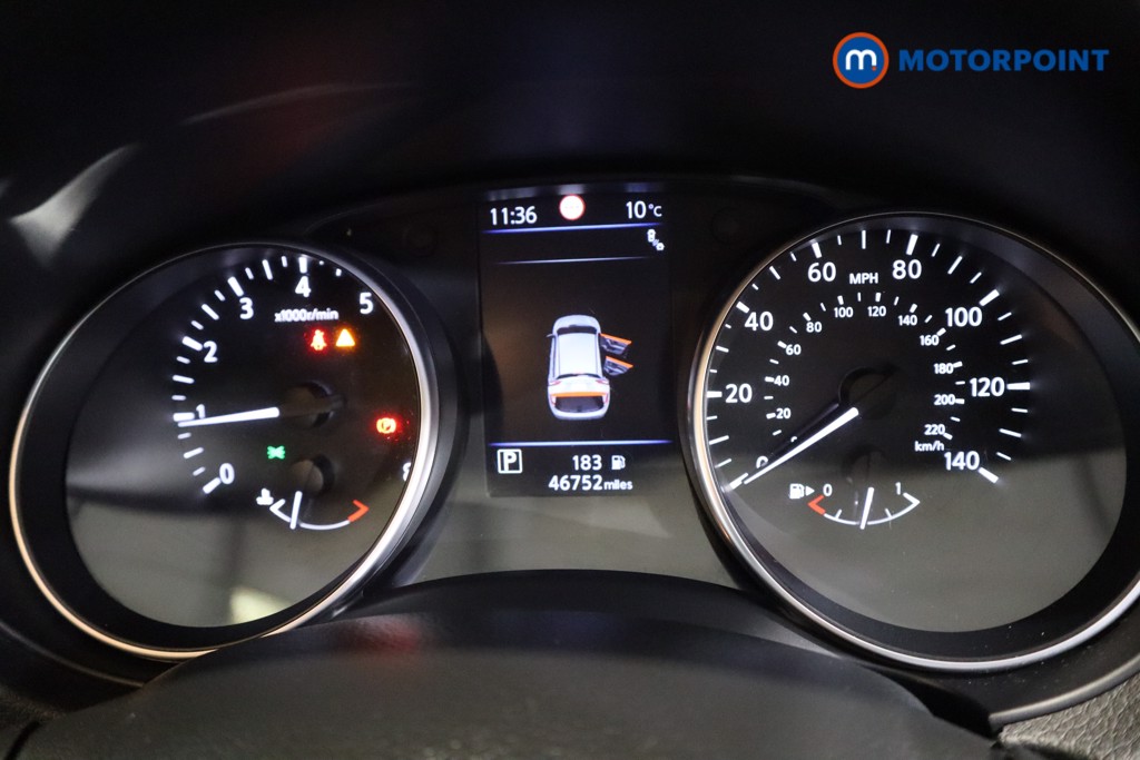 Nissan Qashqai N-Connecta Automatic Petrol SUV - Stock Number (1583191) - 4th supplementary image