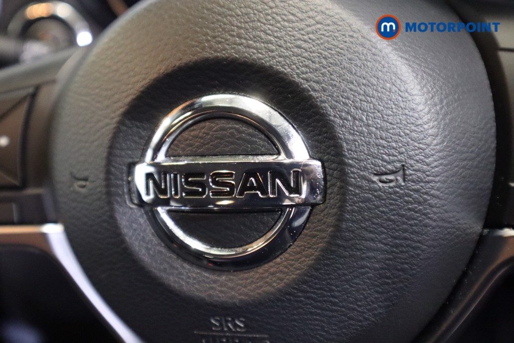 Nissan Qashqai N-Connecta Automatic Petrol SUV - Stock Number (1583191) - 15th supplementary image