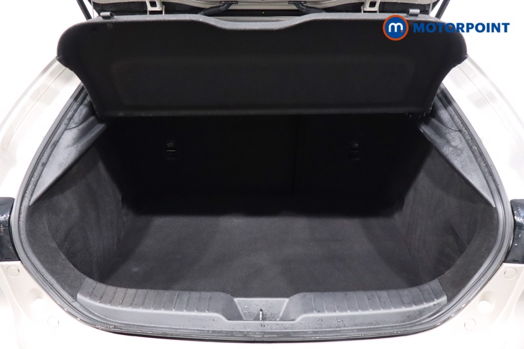 Mazda 3 Exclusive-Line Manual Petrol Hatchback - Stock Number (1583575) - 41st supplementary image