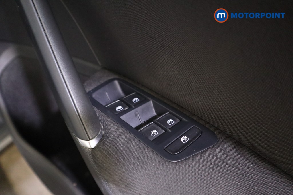 Volkswagen Golf Gt Edition Manual Diesel Hatchback - Stock Number (1583780) - 12th supplementary image