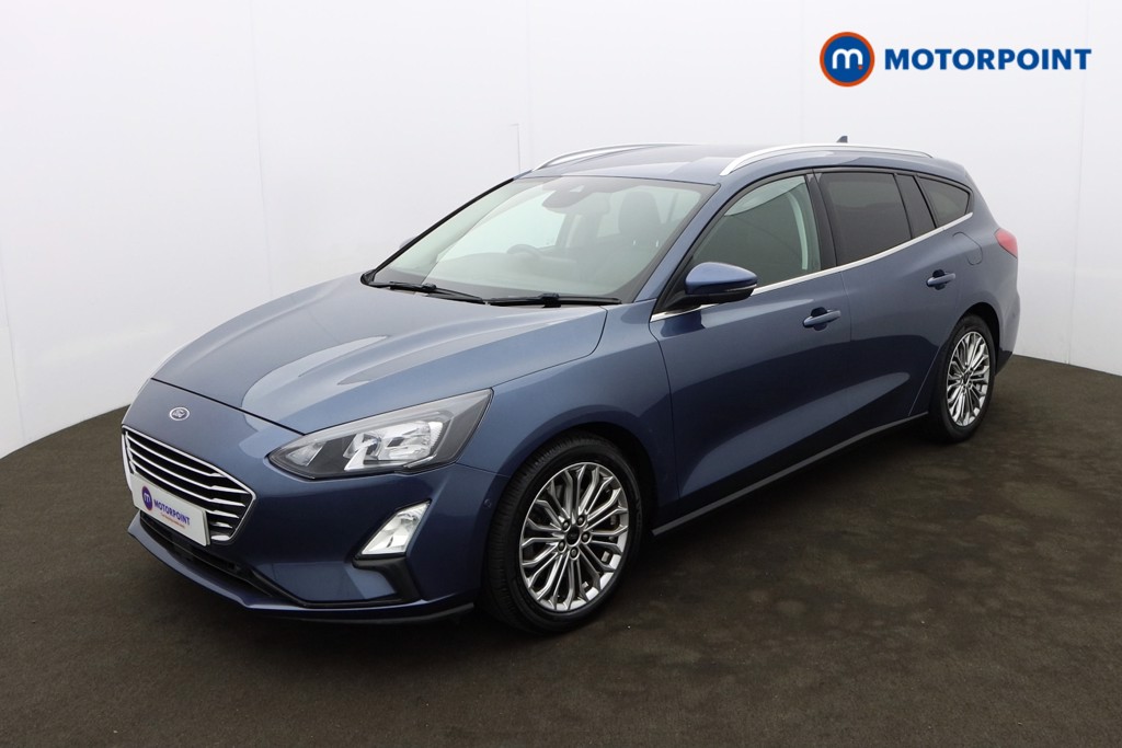Ford Focus Titanium X Manual Petrol Estate - Stock Number (1584659) - Passenger side front corner