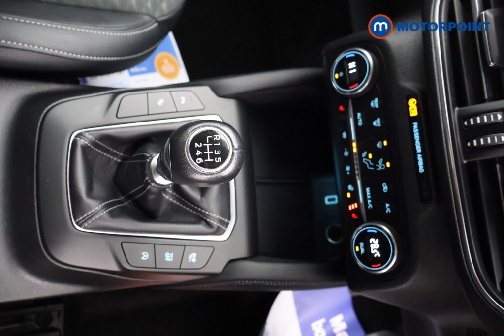 Ford Focus Titanium X Manual Petrol Estate - Stock Number (1584659) - 9th supplementary image