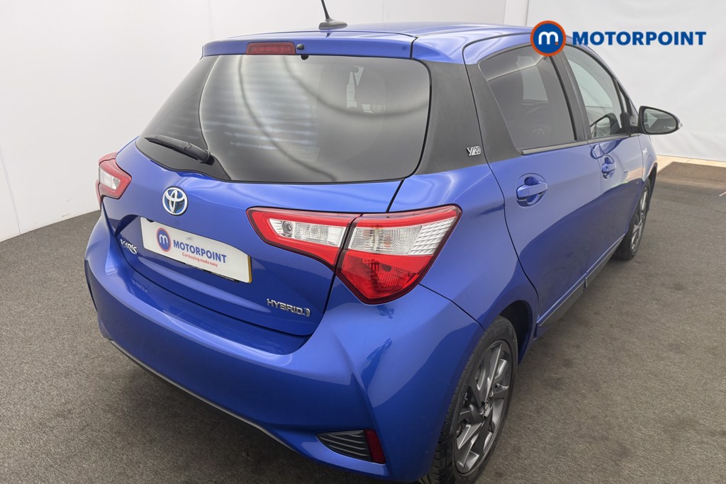 Toyota Yaris Y20 Automatic Petrol-Electric Hybrid Hatchback - Stock Number (1585688) - 7th supplementary image